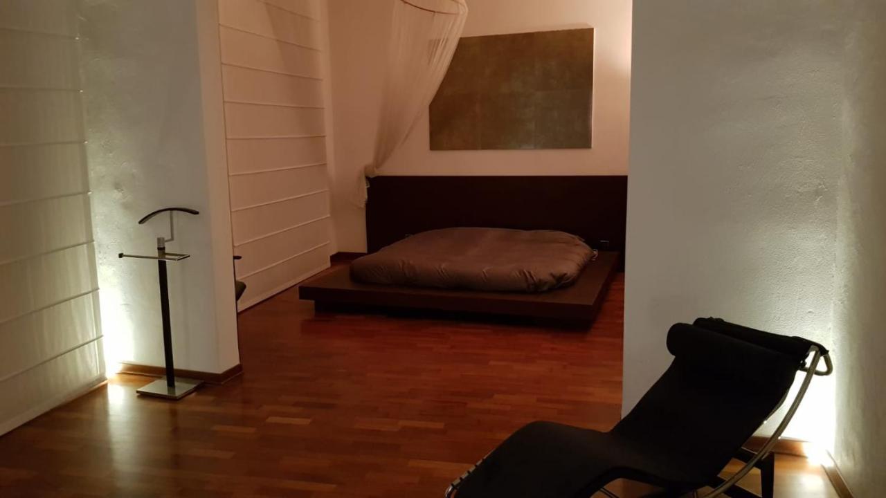 La Casa Con Piscina Riscaldata Interna Anna Luxury Garden Apartment Pisa Luaran gambar