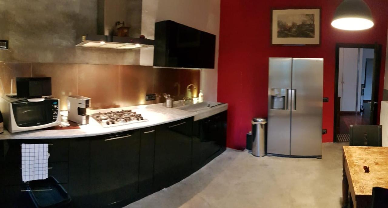 La Casa Con Piscina Riscaldata Interna Anna Luxury Garden Apartment Pisa Luaran gambar